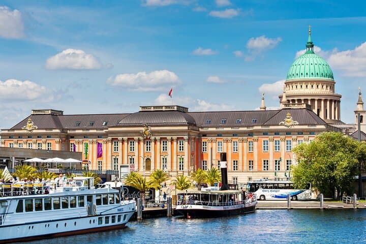 Berlin: Day Trip to Potsdam & Sanssouci Palace Guided Tour