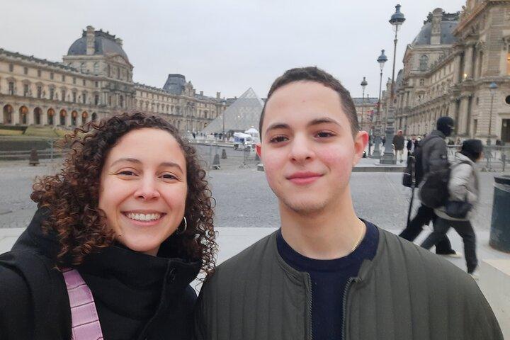 Paris WWII: Occupation & Liberation Exploration Game and Tour
