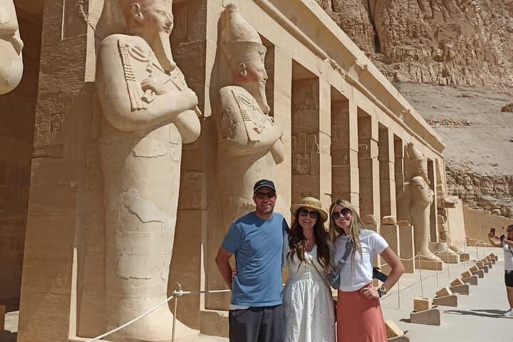 4-Hours Private tour West Bank Hatshepsut temple ,valley king & Nile Motor Boat