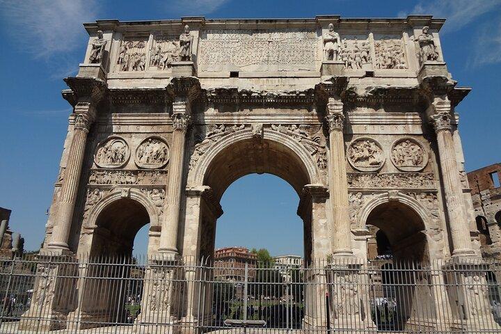 Rome Colosseum Tour with Roman Forums and other Famous Must-See Ancient Sites