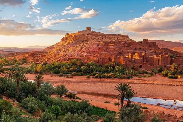 Marrakech: 3 Days Desert Tour To Merzouga Camp with Luxury Option