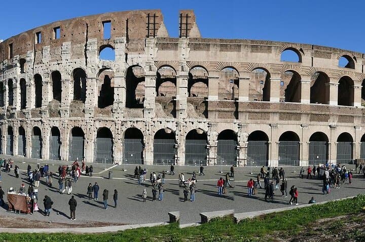 Rome: Underground Tour and Colosseum Arena (guarantee 7 pax)