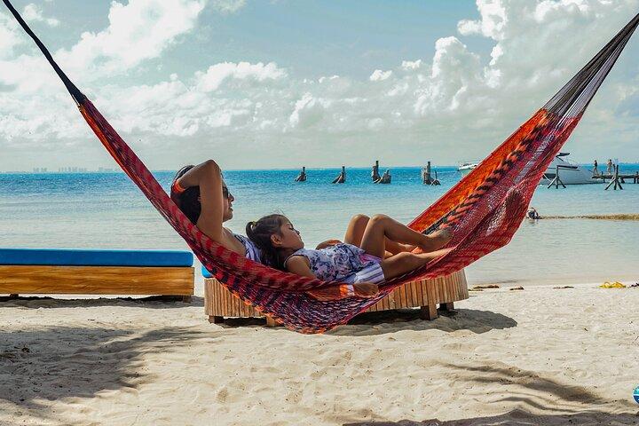Isla Mujeres Island and Snorkeling Tour