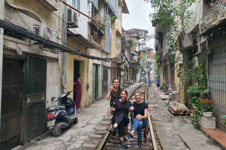 Hanoi Backstreet Jeep Tour : Hanoi HIGHTLIGHTS and HIDDEN GEMS