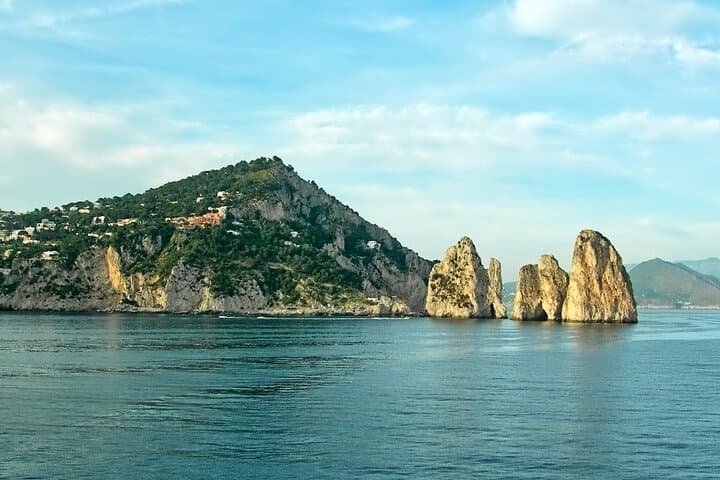 Capri: Boat Experience from Naples