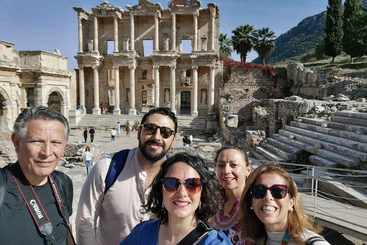 Private Ephesus and Sirince Village Tour from Kusadasi Port/Lunch