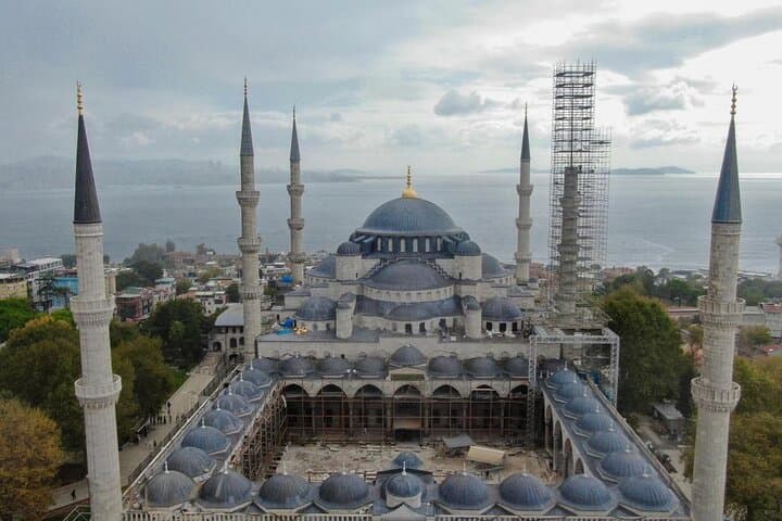 Hagia Sophia & Blue Mosque & Hippodrome Guided Tours