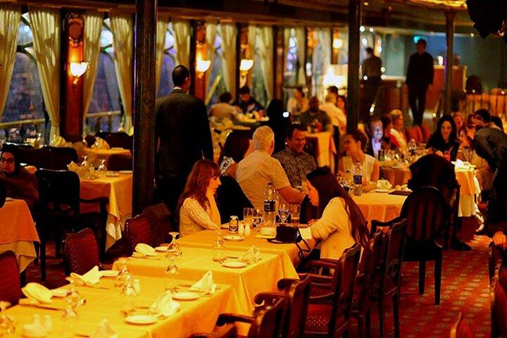 Night Dinner Cruise in Cairo