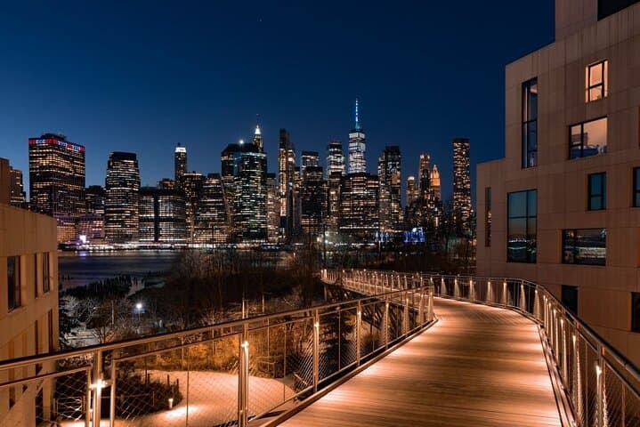 NYC Panoramic: Brooklyn and New Jersey Waterfront Night Tour