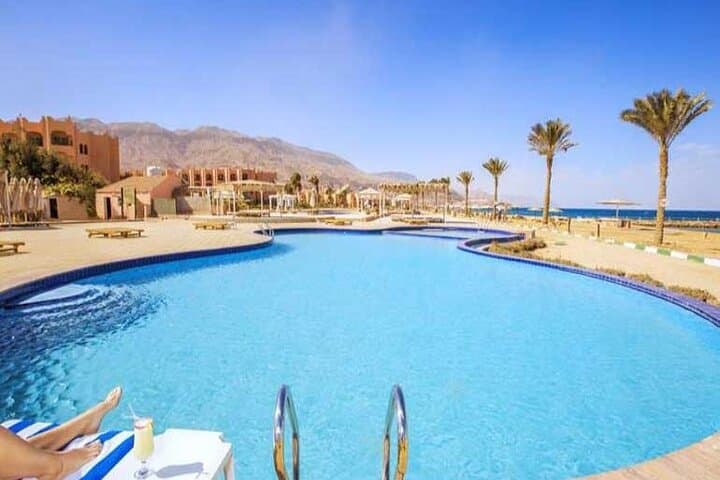 Day tour to Red sea El Ain Sohkna from Cairo
