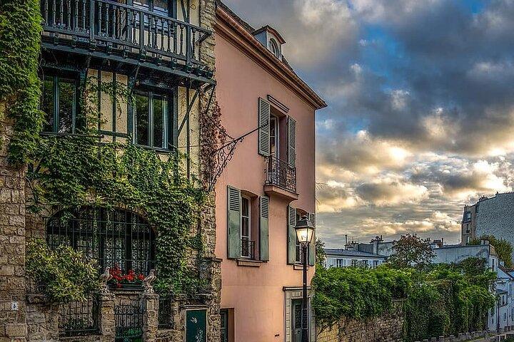 Private Van Tour in Paris 8-Hours