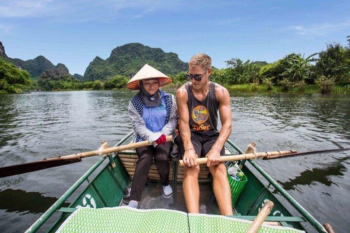 Luxury Hoa Lu - Trang An - Mua Cave full day w round trip from Hanoi/ Ninh Binh