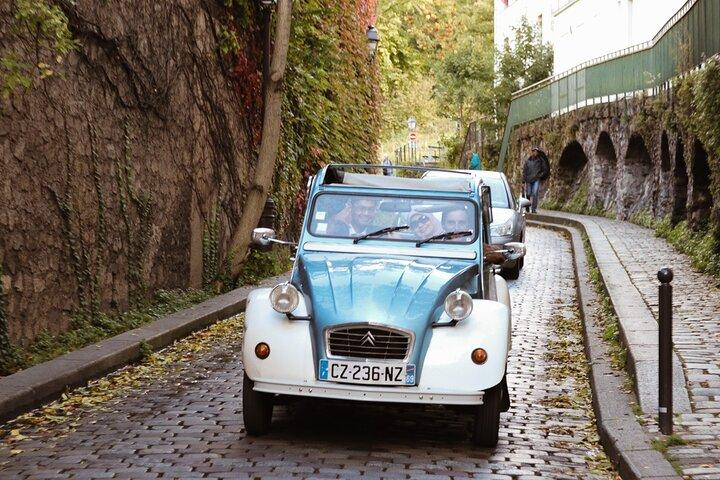 Vintage 2CV Adventure: 1 Hour 30 min Paris Secrets Tour