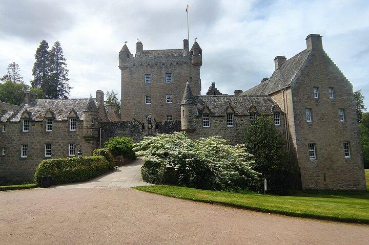 Cawdor Castle & Culloden Battlefield, Clava Cairns Inverness