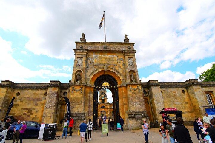 London to Blenheim Palace Private Taxi Tour