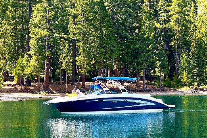 Private Yacht-Class Boat Tour on Lake Tahoe