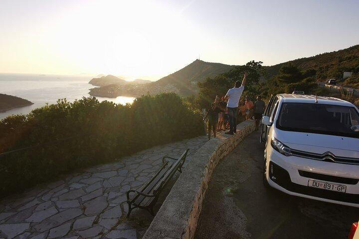 Private Transfer by 8 seats van from or to the Dubrovnik Airport