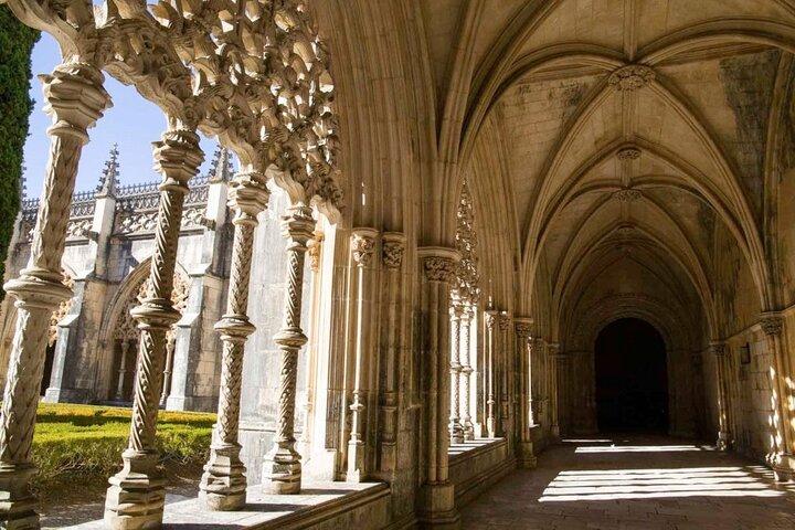 Golden Ring of Portugal (Tomar, Batalha, Alcobaça)