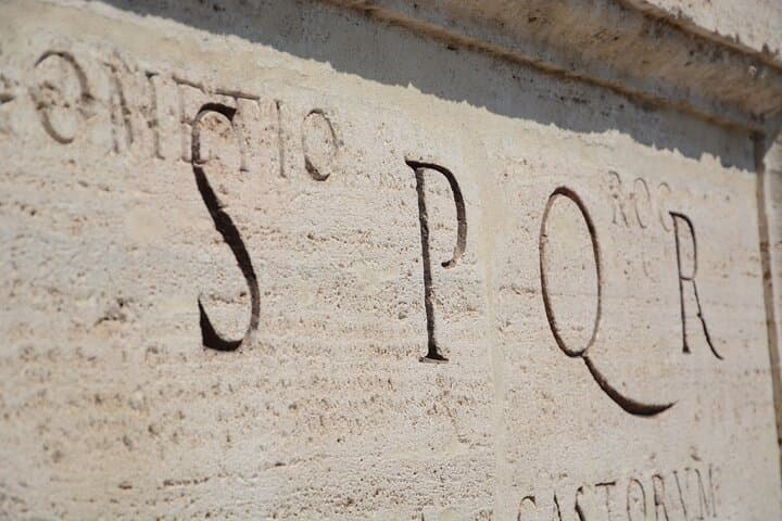 Full Day Civitavecchia Shore Private Excursion of Rome Highlights & Colosseum
