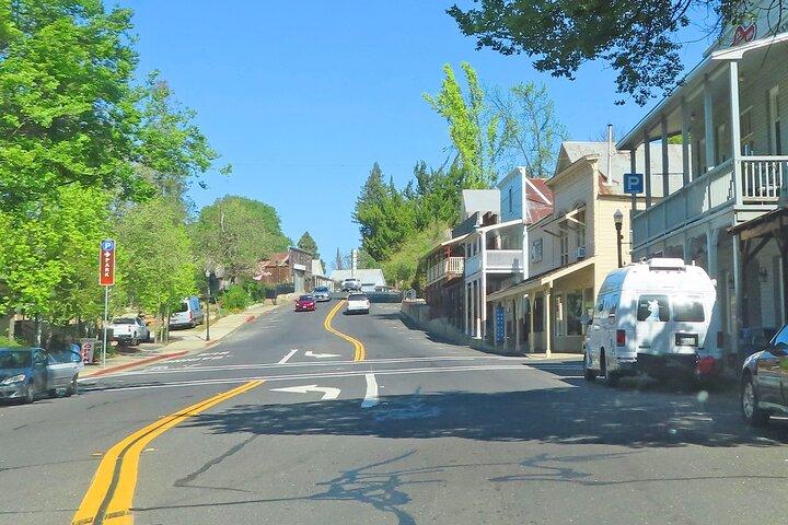 A Highway 49 Drive: A Self-Guided Audio Tour from Jackson to Angels Camp
