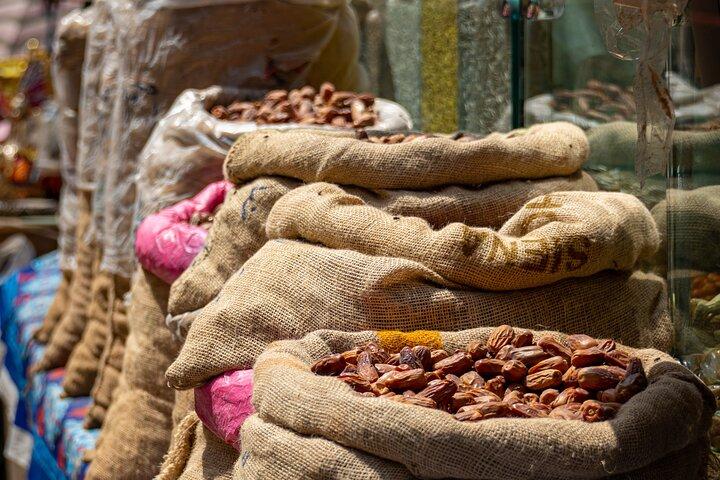 Cairo Nights Food Tour with 15+ Tastings