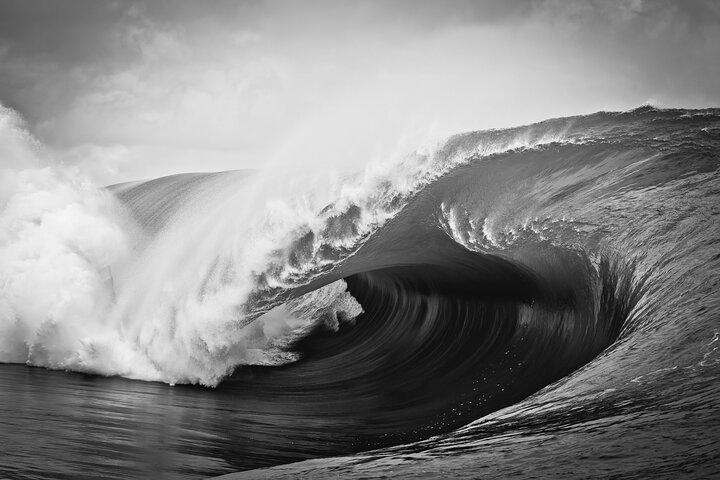 Teahupoo Wave Watching