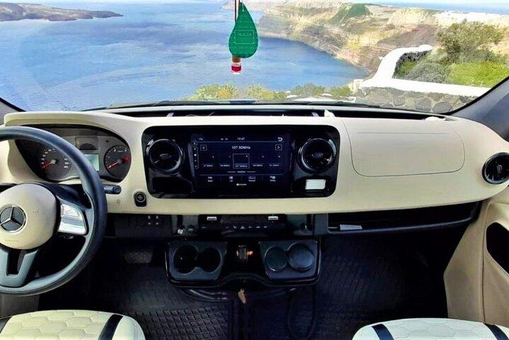 Private Transportation from Airport to Oia