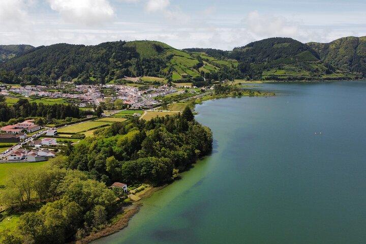 Half-Day Jeep Tour from Ponta Delgada to Sete Cidades