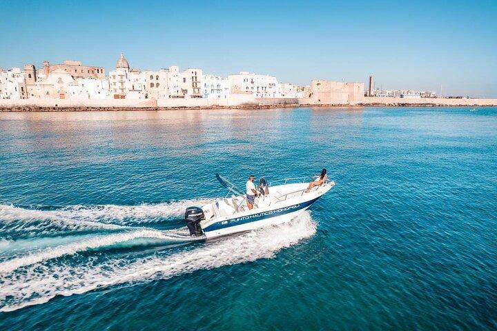 PRIVATE boat tour from Monopoli 3h or 5h with Skipper and Aperitif