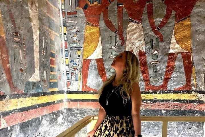 Private Luxor day Tour from Luxor Airport Including Boat Tour