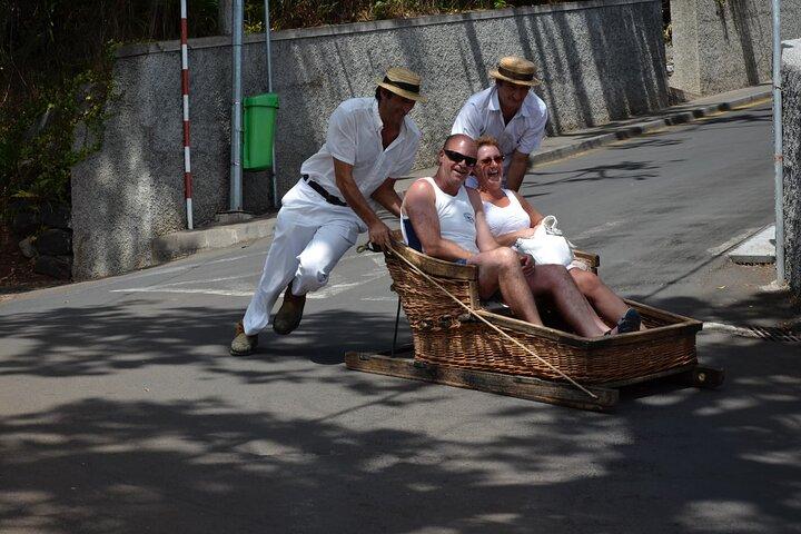 Private Express Tuk Tuk Tour Funchal Old Town & Toboggans