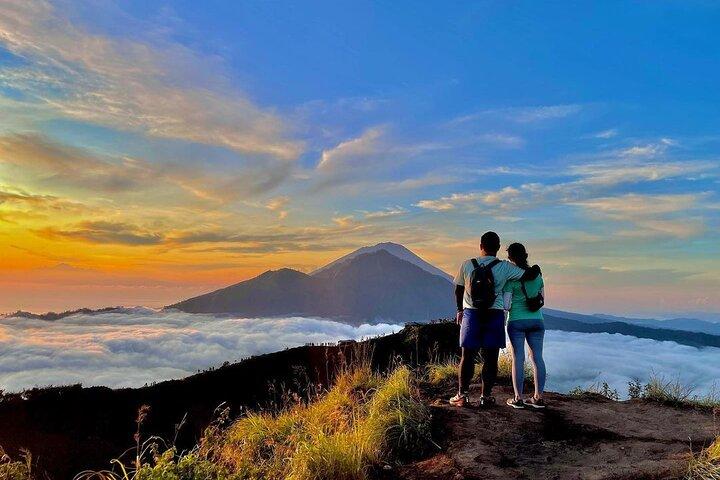 Batur Hike : Mount batur Sunrise Hike & Natural Hotspring