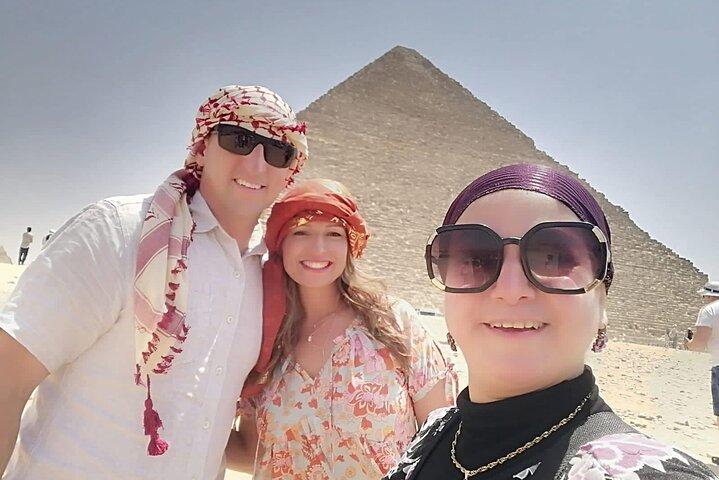 4 -hours Giza Pyramids Tours , Sphinx , lunch and Camel Riding