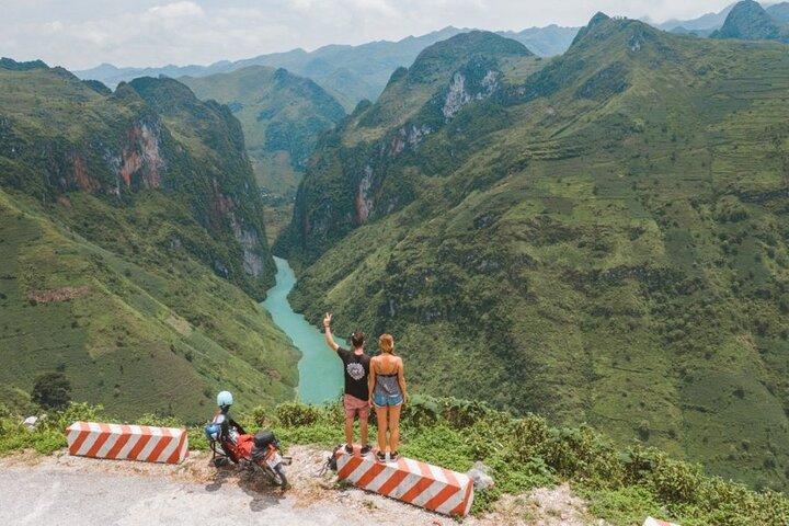 4-Day Ha Giang Adventure by Motorbike