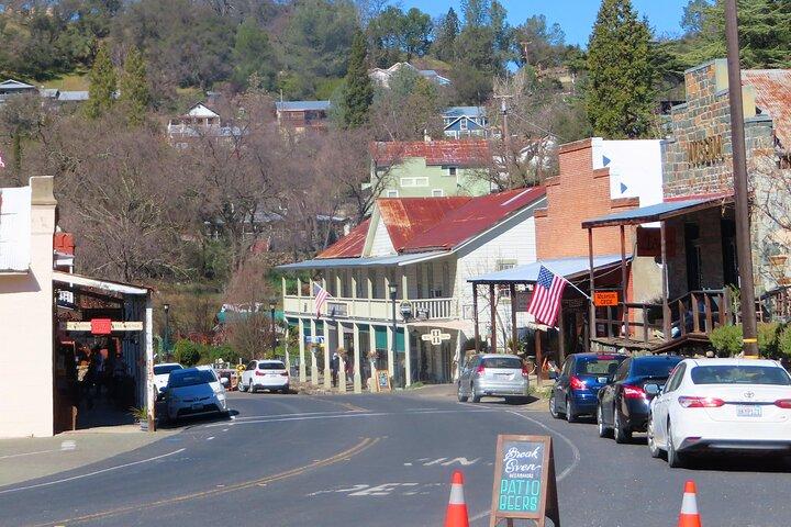 A Highway 49 Drive: A Self-Guided Audio Tour from Placerville to Jackson