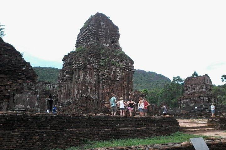 Private Car to MY SON Sanctuary and back from Hoi An/Da Nang