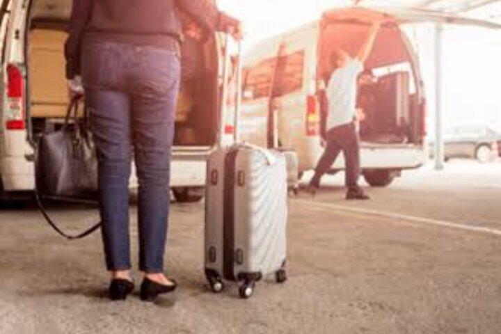 Private Transfer from Cairo Airport to Hotels within Cairo and Giza