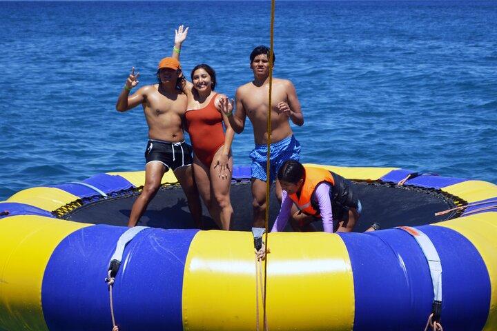 Oahu 5-in-1 Deluxe Cruise: Turtle Snorkeling & Ocean Activities