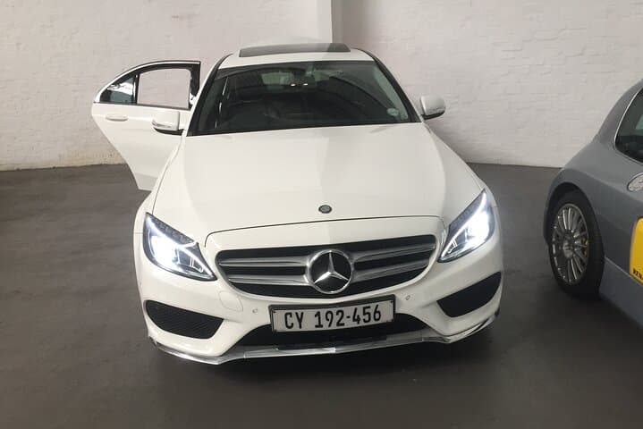 Cape Town airport transfer TO or FROM airport