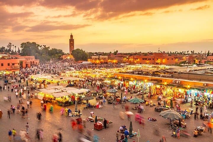 7 Days Luxury Desert Tour From Casablanca to Marrakech via fez -Camel trekking