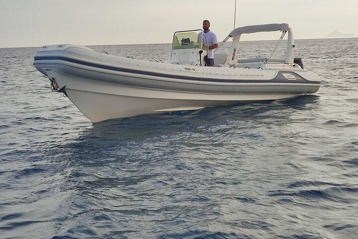 Morning or Afternoon 3hour Private boat cruise tour in Santorini
