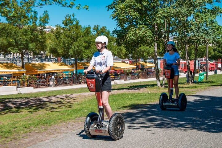 Segway Tour by ComhiC - Presqu'île - 1h