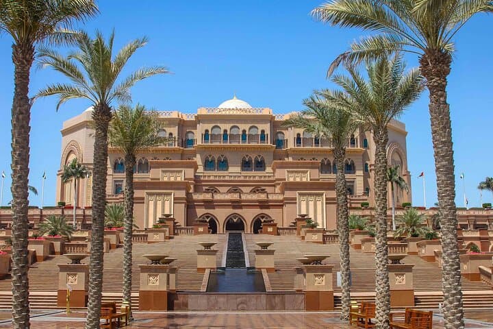 Full Day Small Group Abu Dhabi City Guided Tour