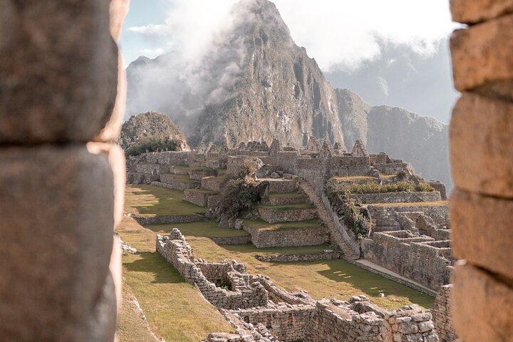Machu Picchu Full-Day Tour by Train from Cusco - Small Group