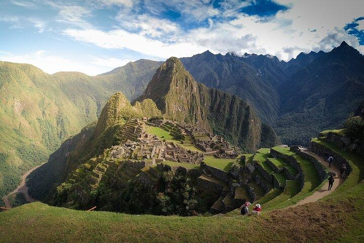 Machu Picchu Full-Day Tour by Train from Cusco - Small Group