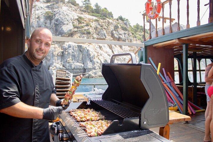 Sun & Sea 6 Hour All Inclusive Swimming Cruise with Greek BBQ & Unlimited Drinks
