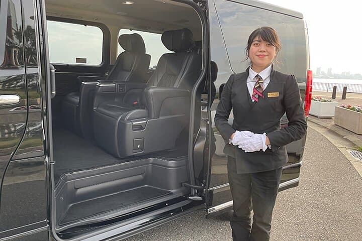 Private Airport Transfer: Haneda Airport (HND) → Tokyo