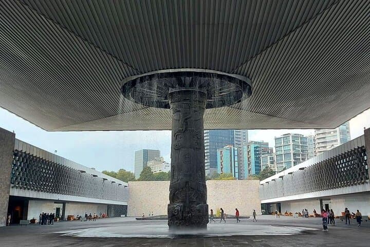 5 Hour Tour through Chapultepec, Anthropology Museum and Castle