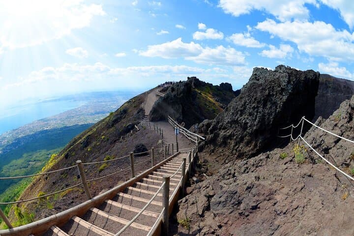 Pompeii & Mt.Vesuvius Private Tour (All inclusive package)