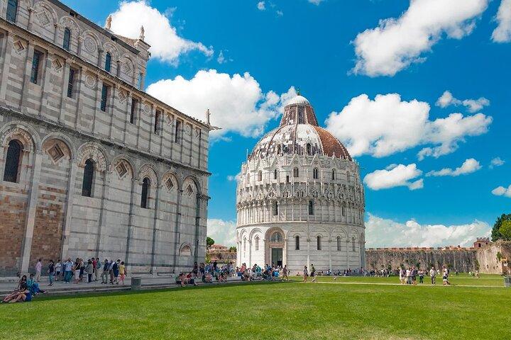 Private 5 hours Tour to Pisa from Florence with tickets